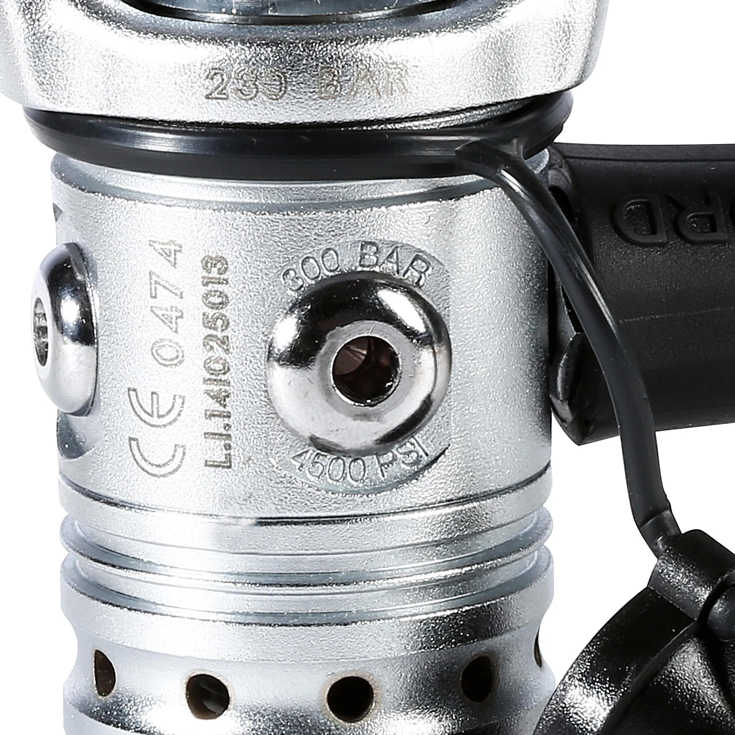 Diving regulator SCD 100 INT 232bar SUBEA, black