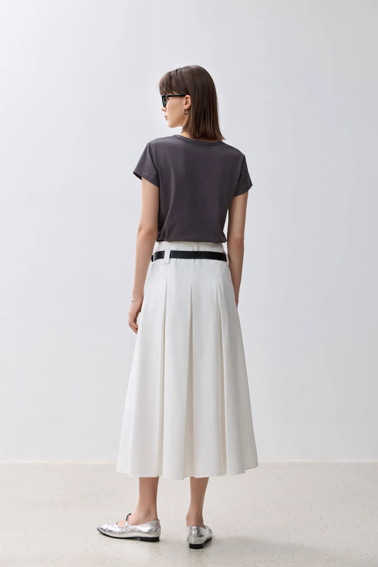 LILY Minimalist Cotton Tee