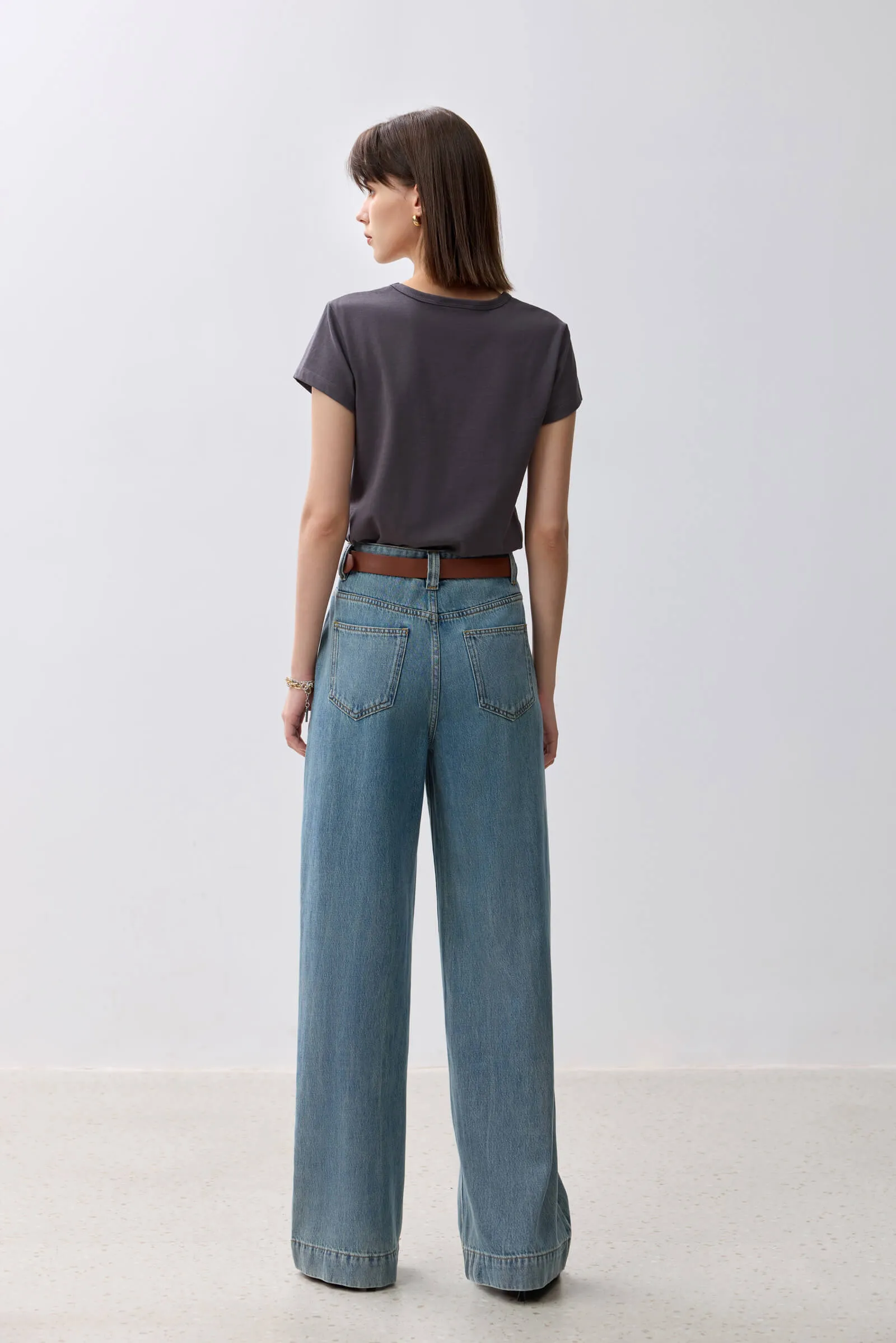 LILY Minimalist Cotton Tee